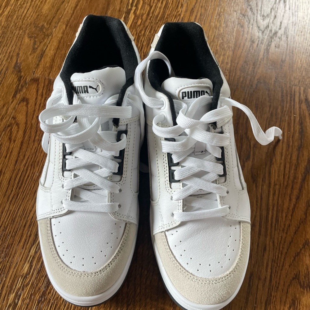NWOB Puma Sneakers